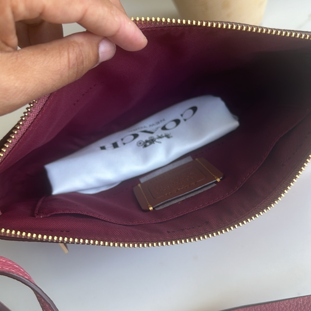 Brand new coach crossbody - Picture 13 of 16